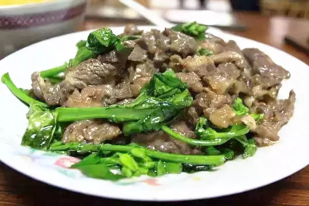 潮汕美食——潮汕菜肴|牛肉炒芥蓝